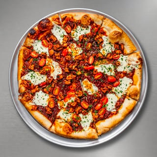 XL - Derho Chicken East African Pizza